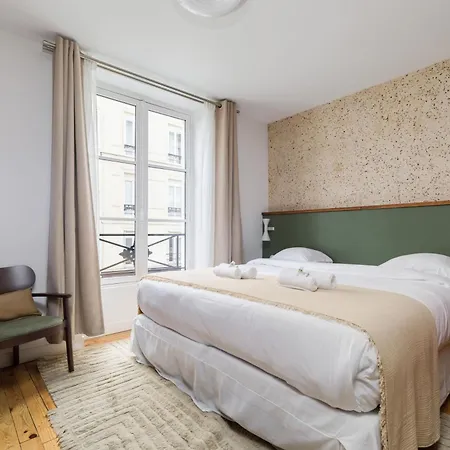 La Belle - Marais * Paris